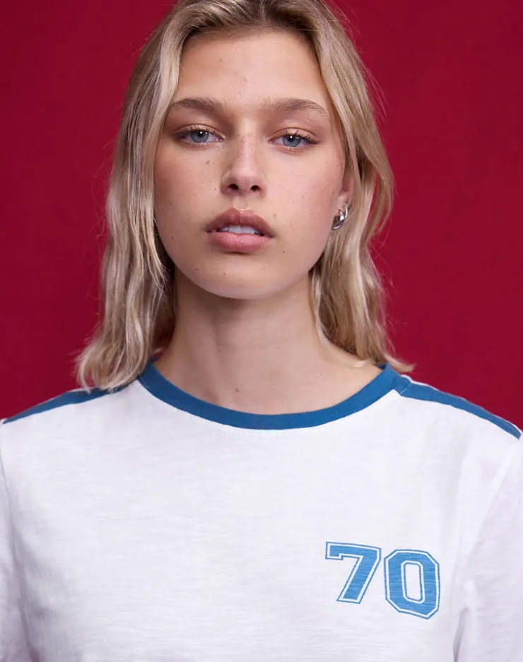 Women Motel Rocks Tees | Jihan Top in Off White with Mediterranean Blue Binding