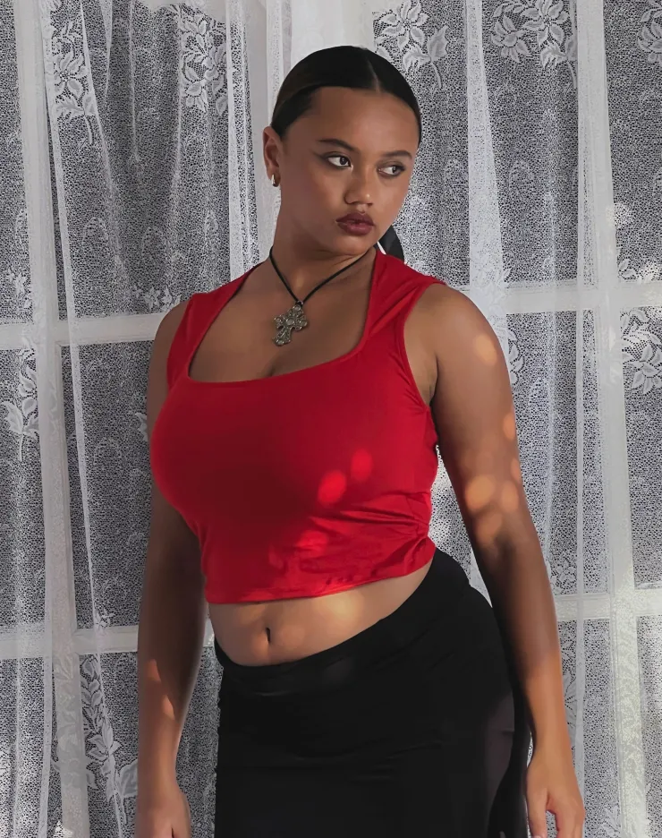 Women Motel Rocks Basics | Basic Tops | Jinsu Crop Top in Adrenaline Red