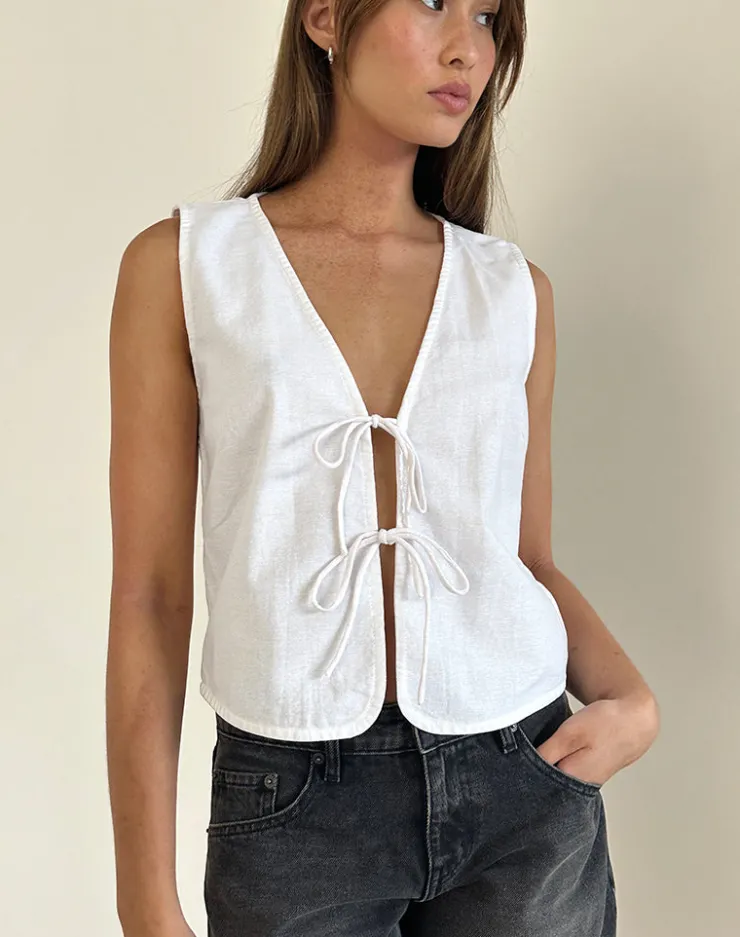 Women Motel Rocks Vest Tops | Kayve Tie Front Top in Off White