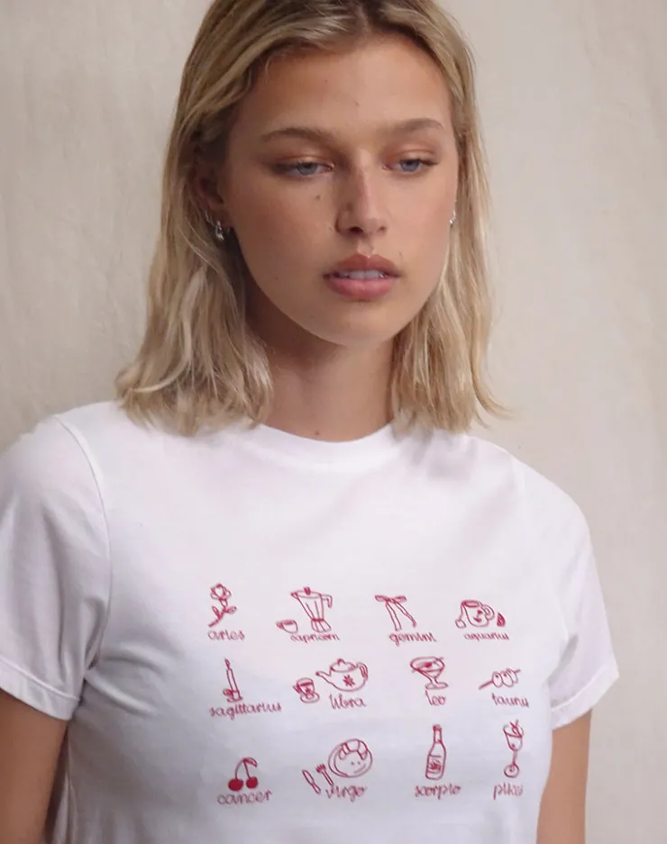 Women Motel Rocks Tees | Saki Tee in White with Red Star Signs Print